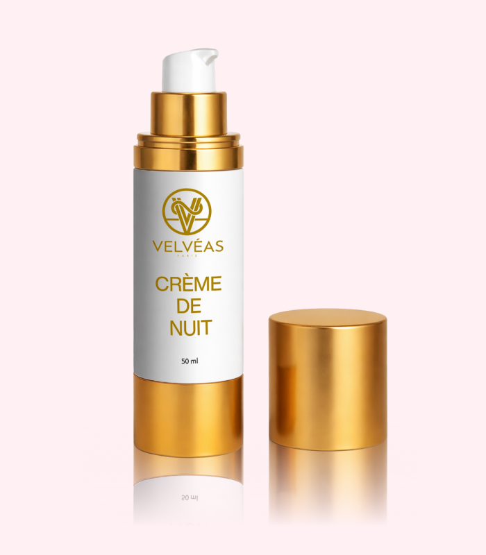 Crème de Nuit Régénérante Velvéas Paris 50ml - Flacon pompe doré avec capuchon ouvert soin visage nuit
